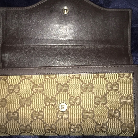 Authentic Gucci wallet main image 4